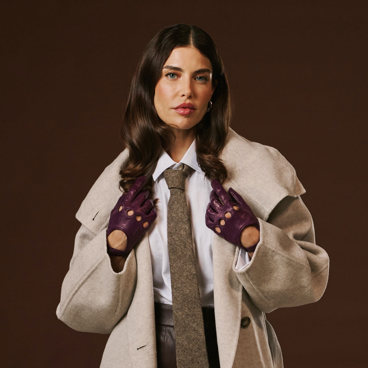 Alessa (berry) - Classic Italian lambskin leather driving gloves
