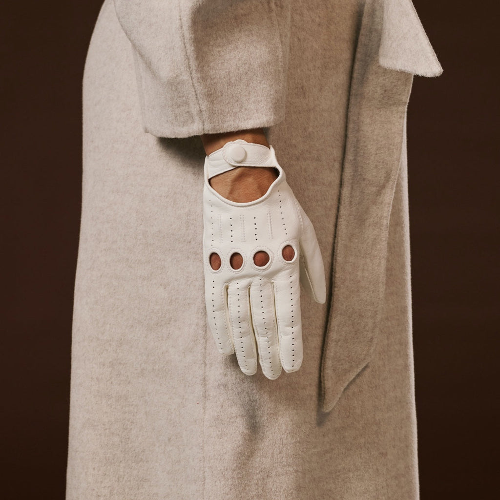 Alessa (white) - Classic Italian lambskin leather driving gloves