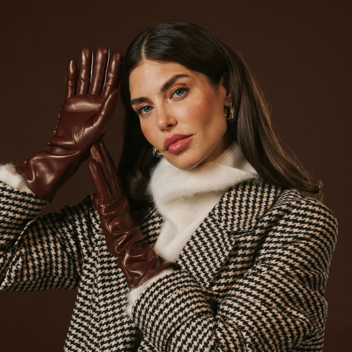 Camilla (brown) - Italian long leather winter gloves with luxurious cashmere lining