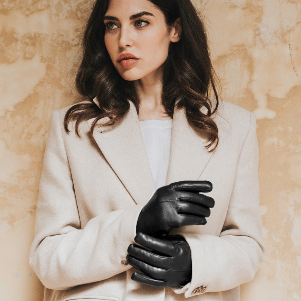 Francesca (black) - Italian lambskin leather gloves with brown rabbit fur lining