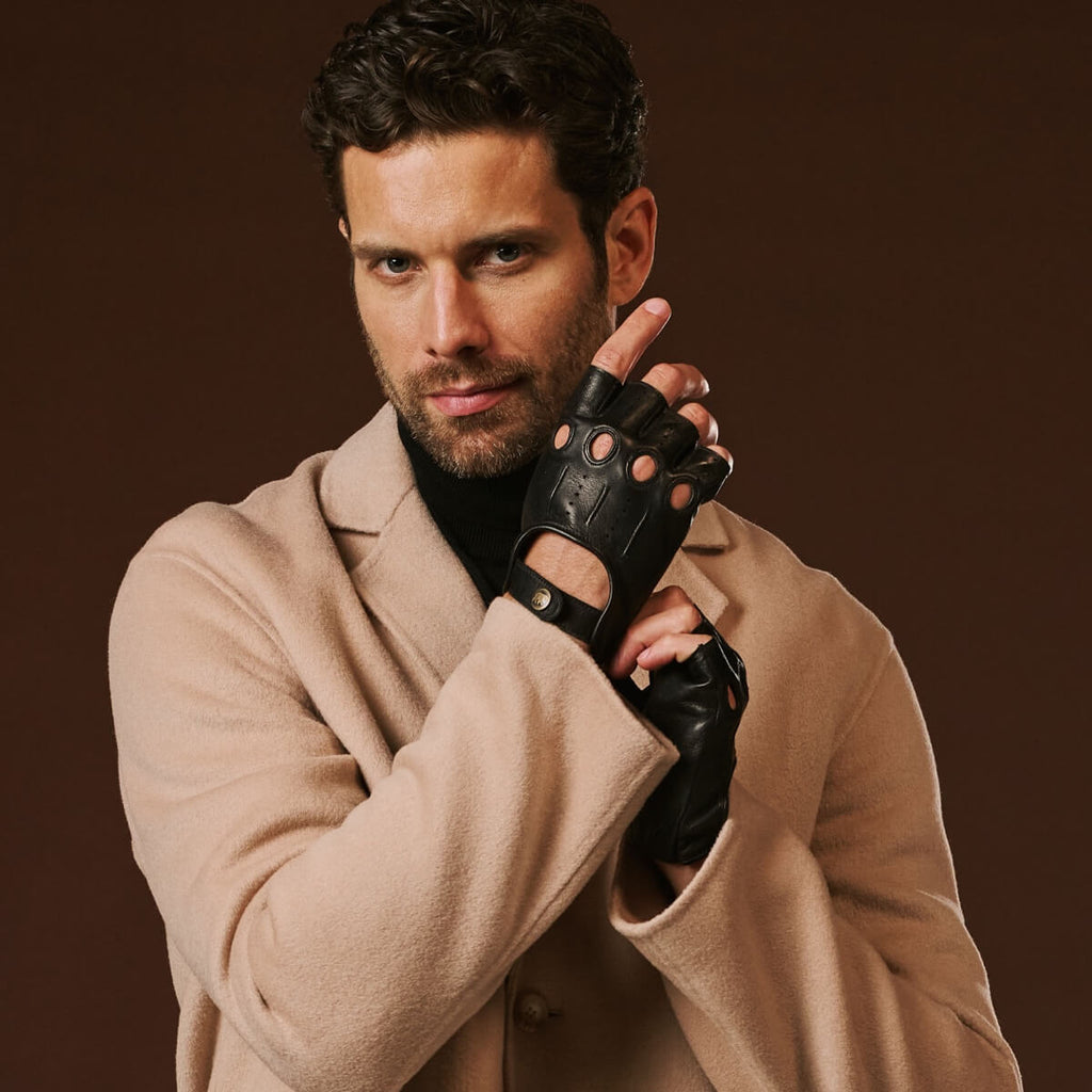 Giuseppe (black) - Italian lambskin fingerless leather driving gloves