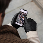Julian (black) - Classic sheepskin leather gloves with warm fleece lining and touchscreen feature