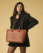 Simona (cognac) - Italian calf leather women's shoulder bag