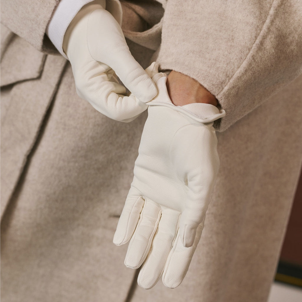 Sofia (white) - Italian lambskin leather gloves with silk lining
