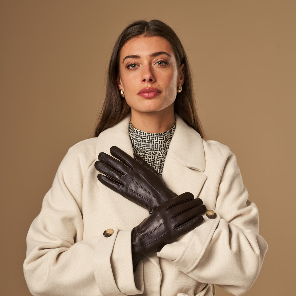 Stella (dark brown) – Sheepskin leather gloves with ultra-warm fleece lining & touchscreen functionality