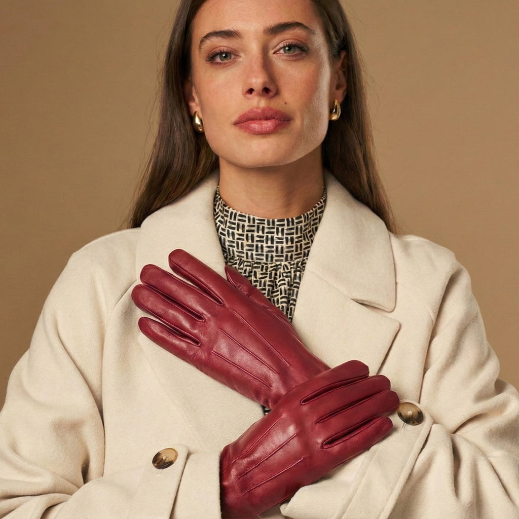Stella (red) – Sheepskin leather gloves with ultra-warm fleece lining & touchscreen functionality