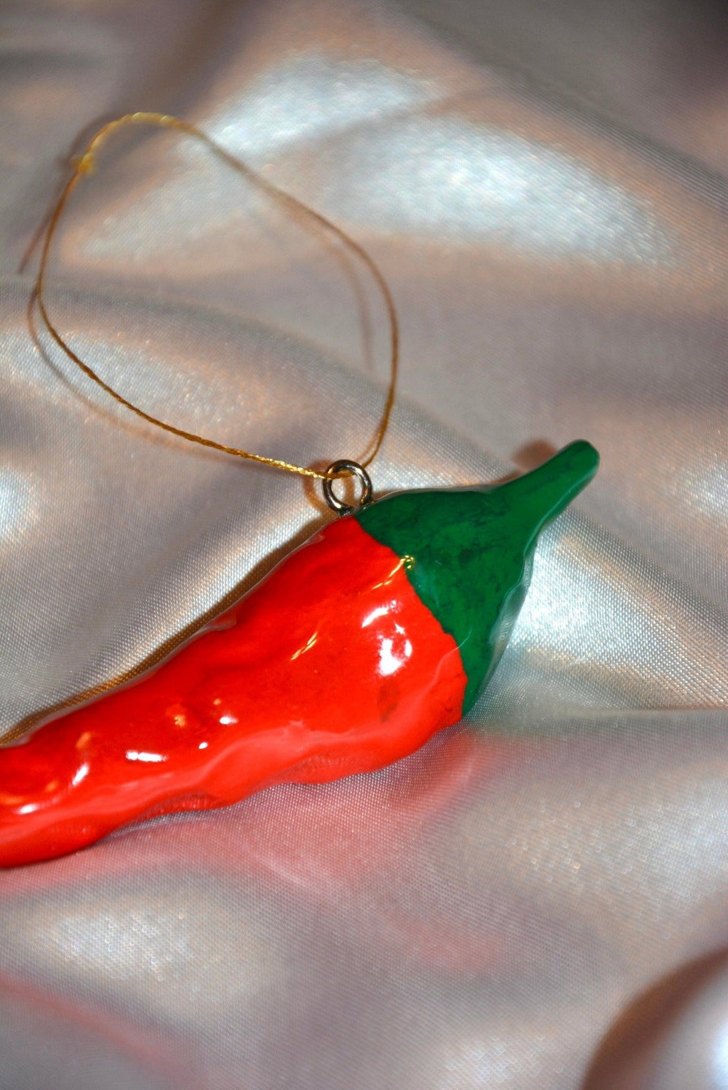 MERRY HOTMAS ORNAMENT