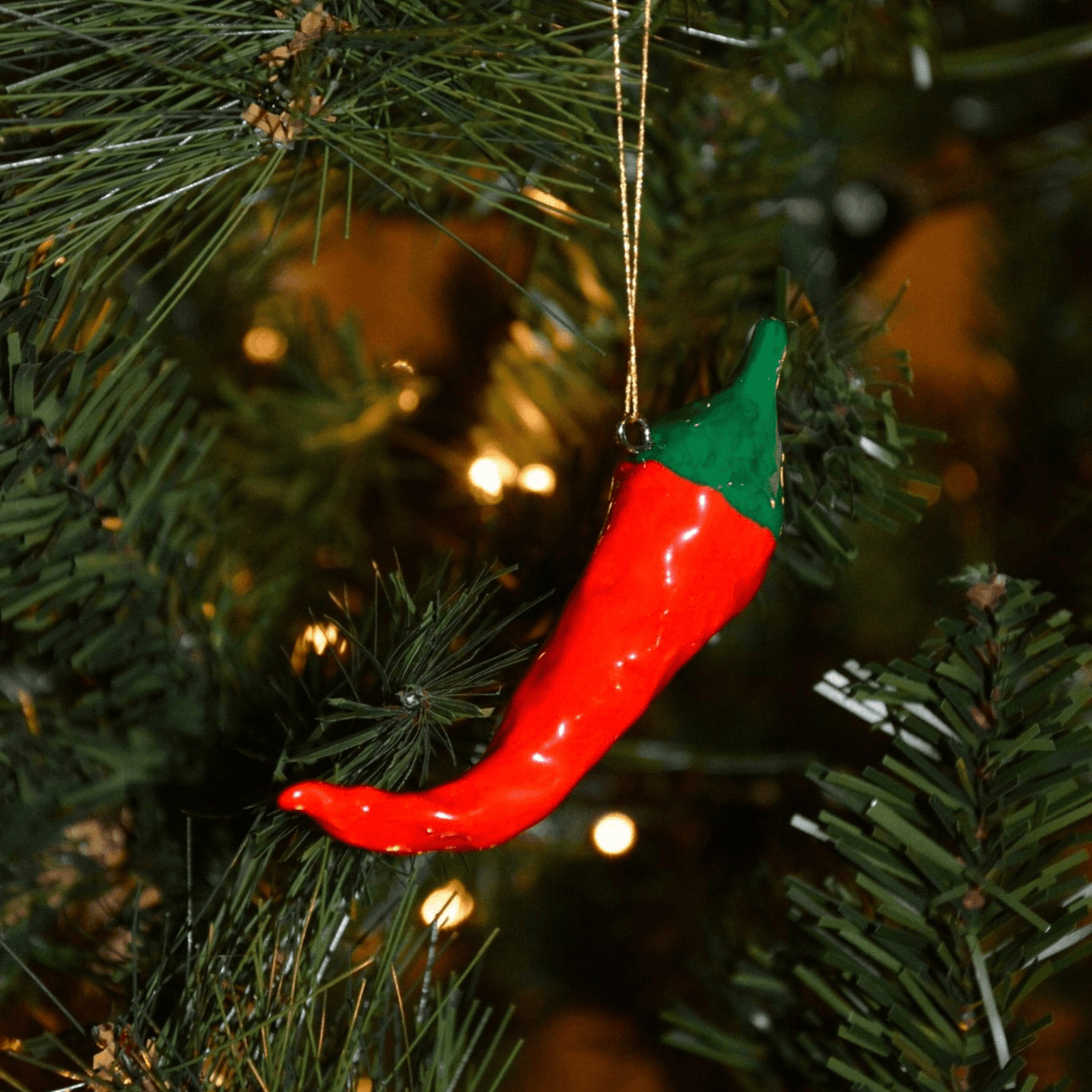 MERRY HOTMAS ORNAMENT